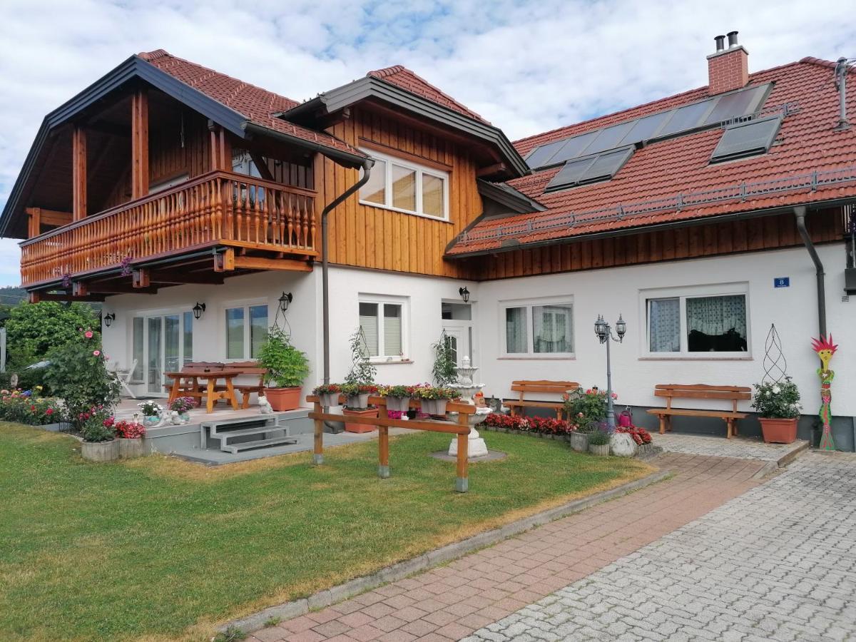 Ferienwohnung Liskowetz Lambichl Exterior photo
